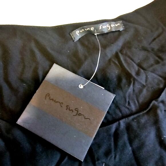 NEW Pure Sugar Black Sequin Short Sleeve T-shirt Blouse Top Women's Size S 3332 - Picture 3 of 8